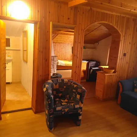 Jacobs House Ii Kretowiny